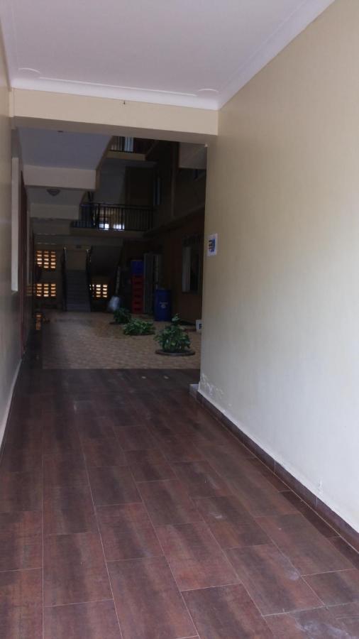 Hotel Good News Lira Екстериор снимка