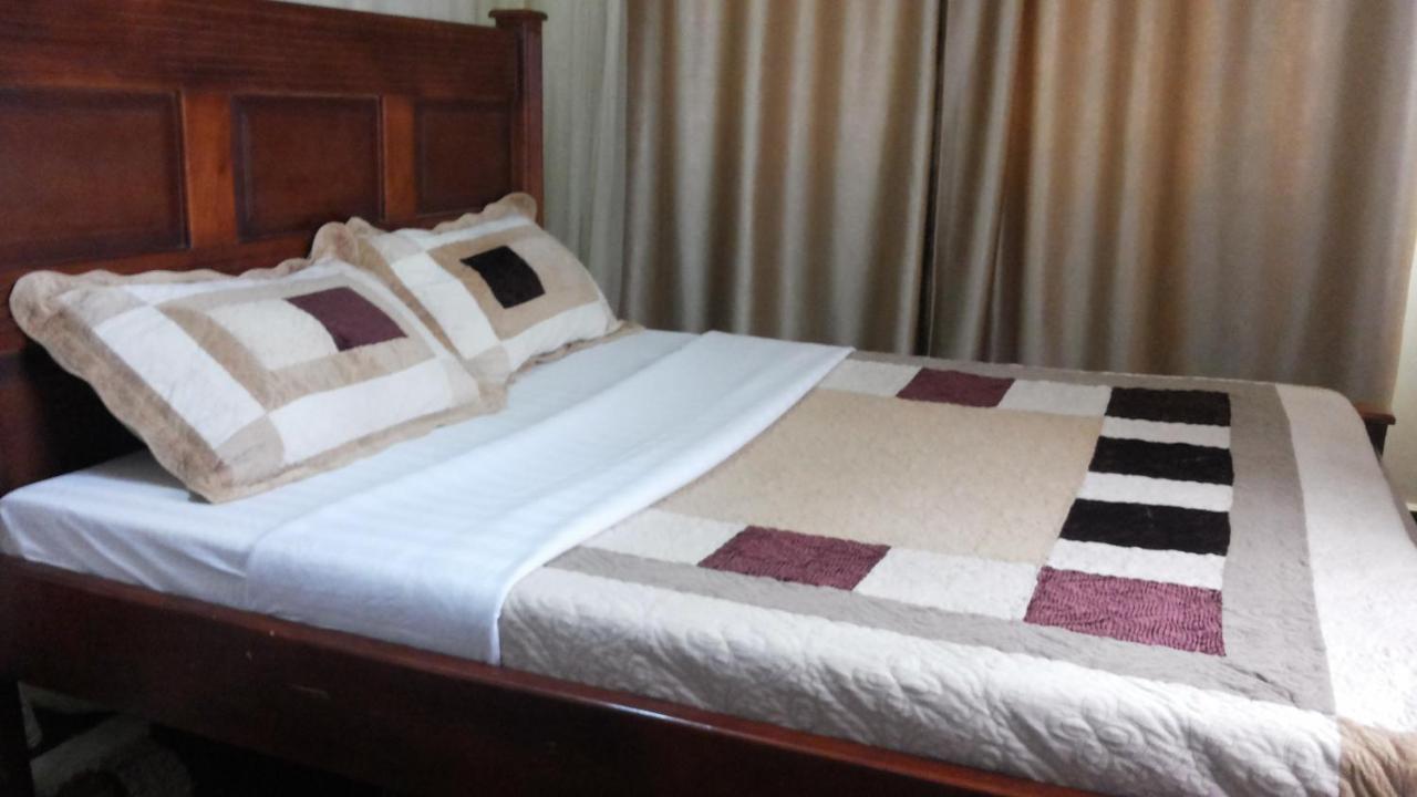 Hotel Good News Lira Екстериор снимка