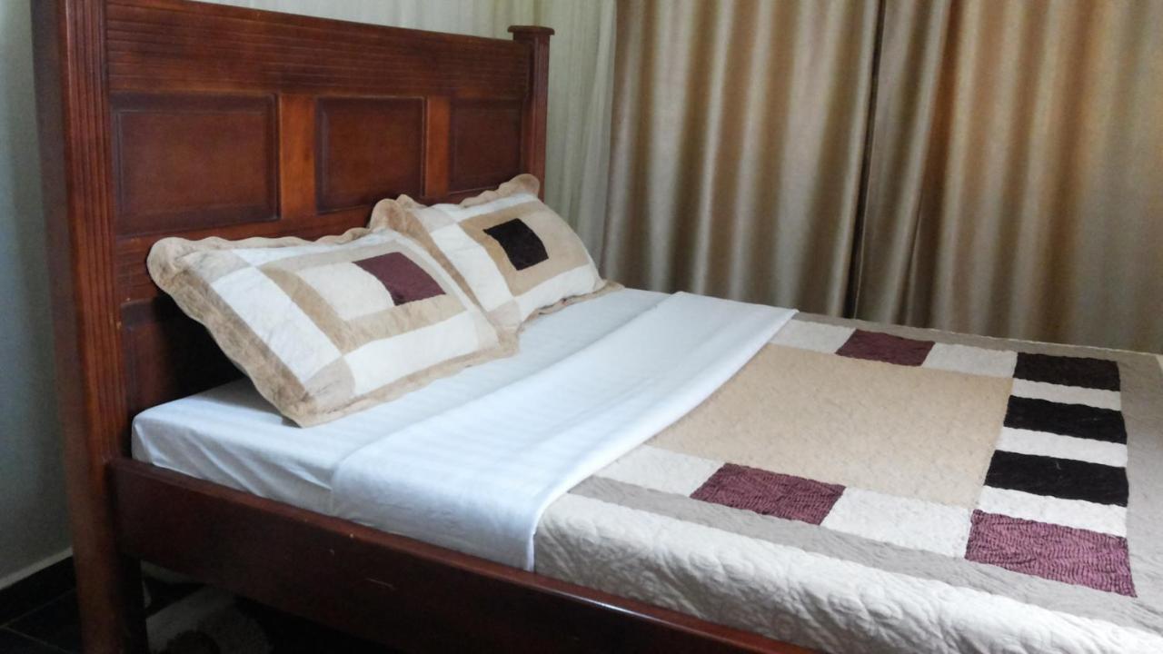 Hotel Good News Lira Екстериор снимка